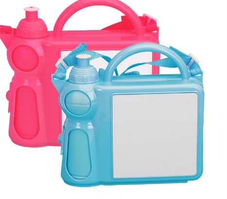 Lunch box with drinking bottle